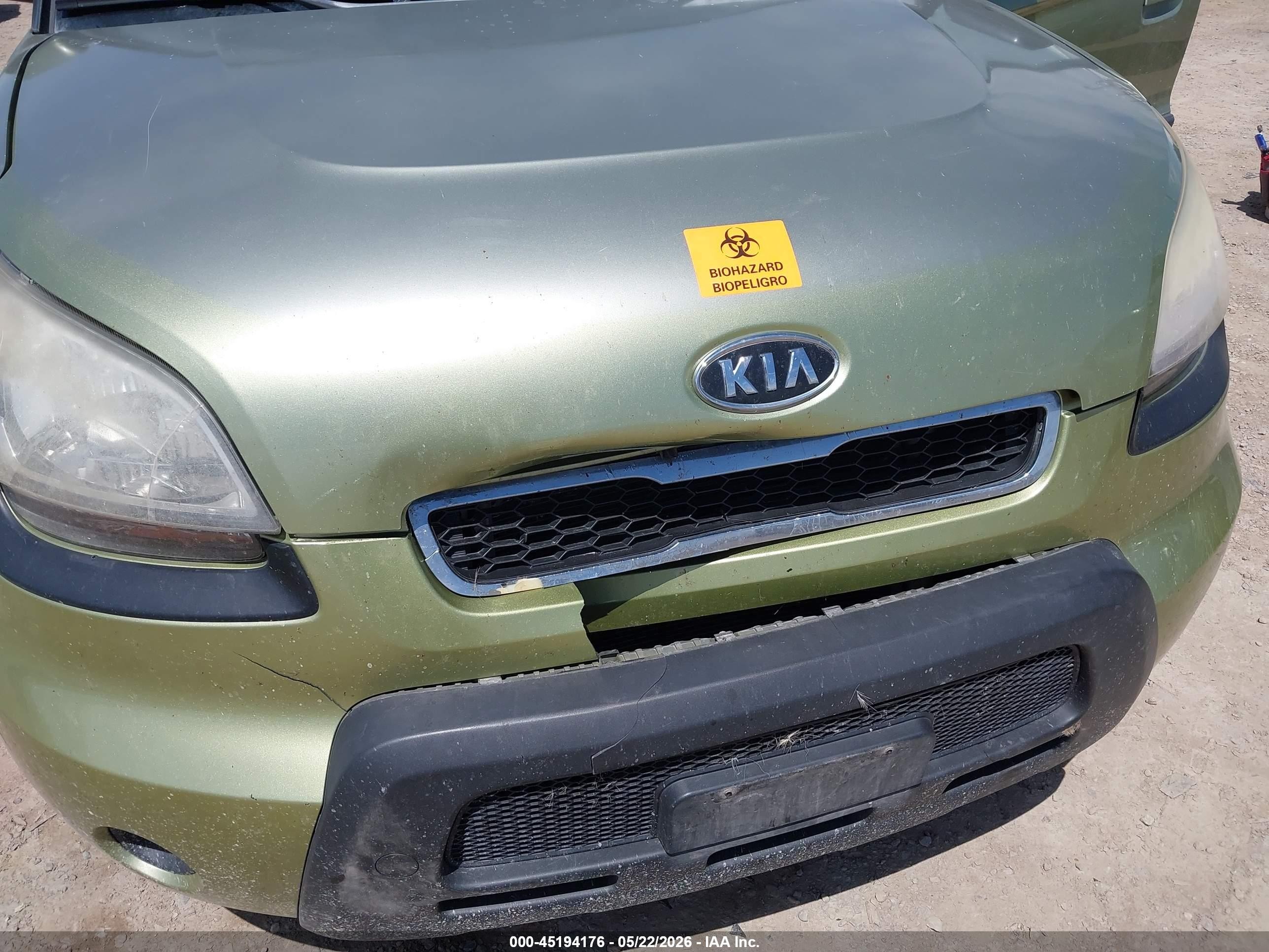 2010 Kia Soul + Green vin: KNDJT2A25A7113507