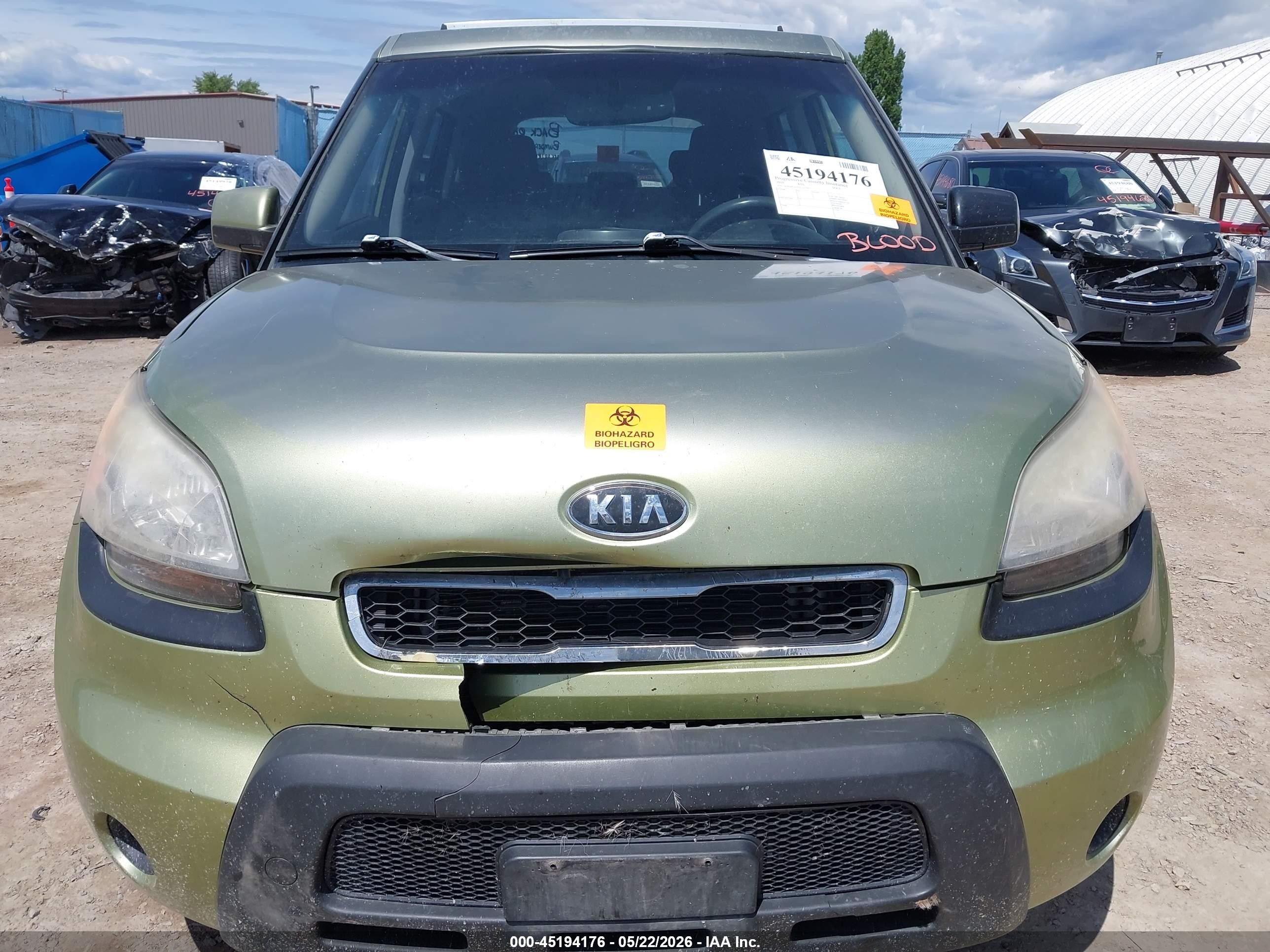 2010 Kia Soul + Green vin: KNDJT2A25A7113507