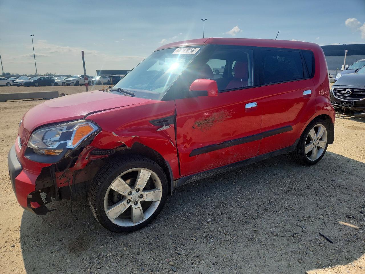 2010 Kia Soul + Красный vin: KNDJT2A25A7123065