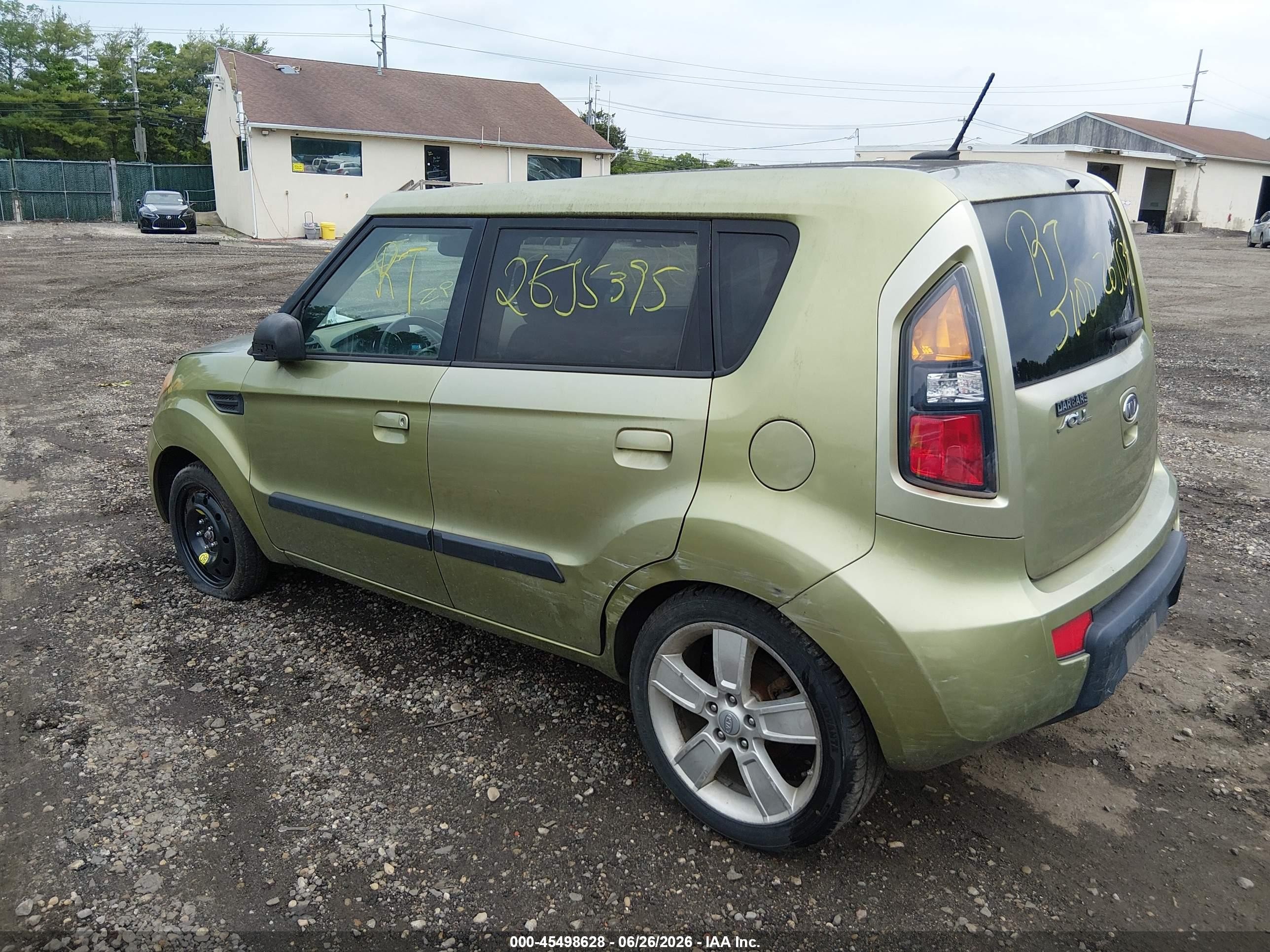 2010 Kia Soul ! Green vin: KNDJT2A25A7159676