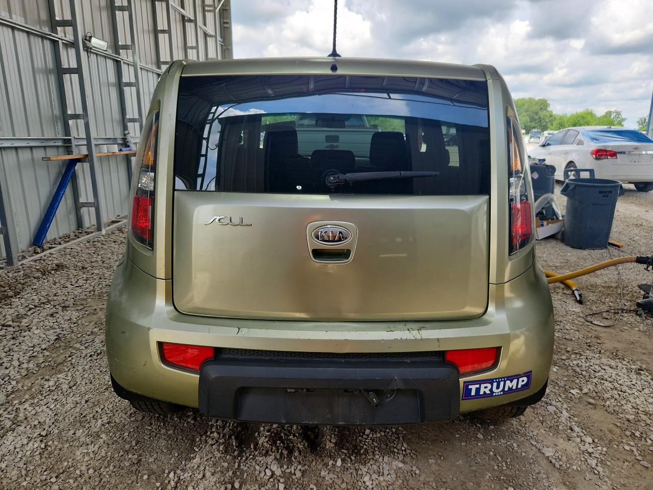2010 Kia Soul + Зеленый vin: KNDJT2A25A7166496