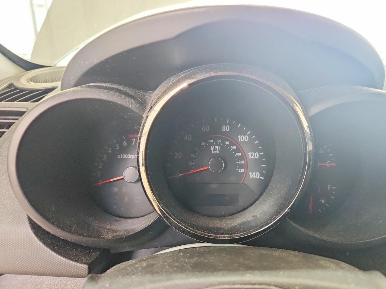 2010 Kia Soul + Зеленый vin: KNDJT2A25A7166496