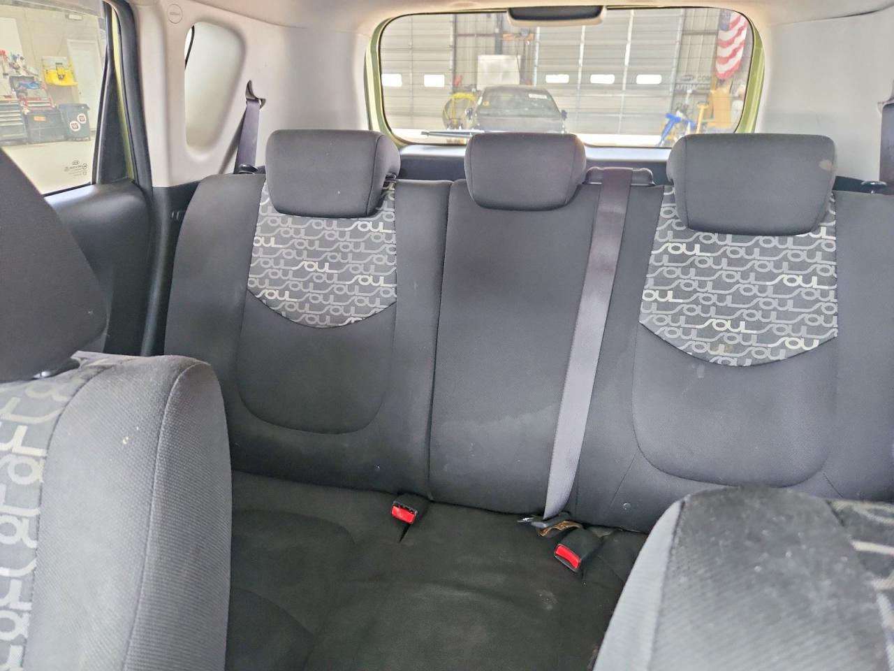2010 Kia Soul + Зеленый vin: KNDJT2A25A7166496