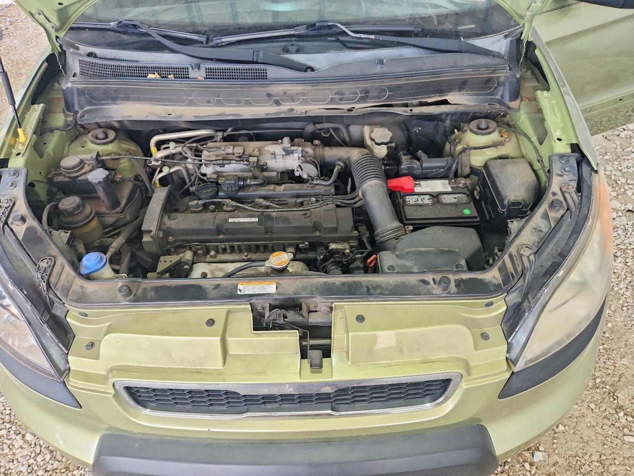 2010 Kia Soul + Зеленый vin: KNDJT2A25A7166496