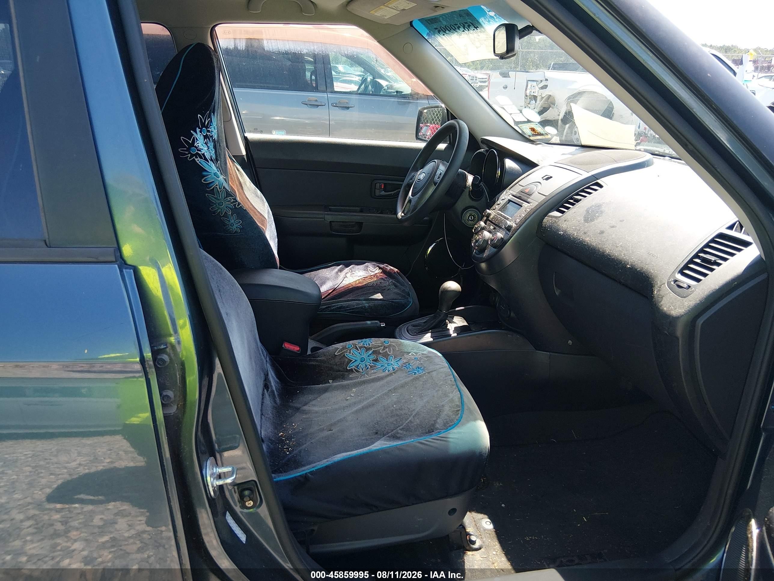 2011 Kia Soul + Синий vin: KNDJT2A25B7197782