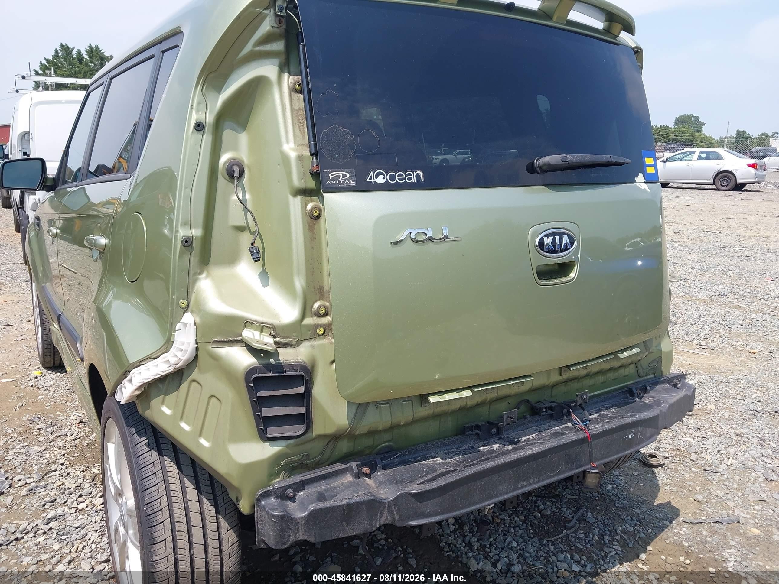 2011 Kia Soul ! Green vin: KNDJT2A25B7199144