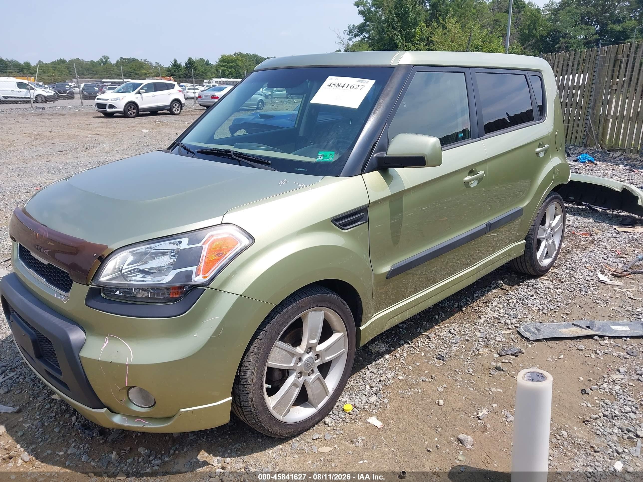 2011 Kia Soul ! Green vin: KNDJT2A25B7199144