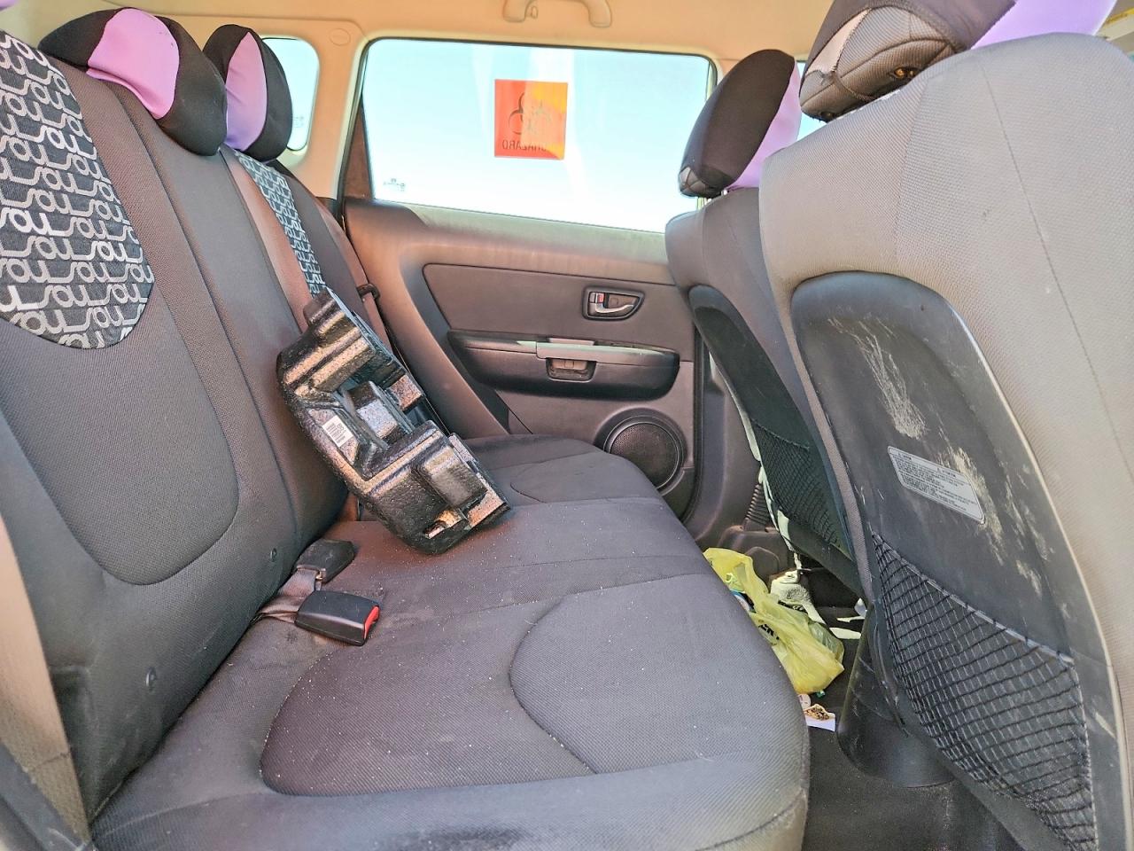 2011 Kia Soul + Зеленый vin: KNDJT2A25B7235138