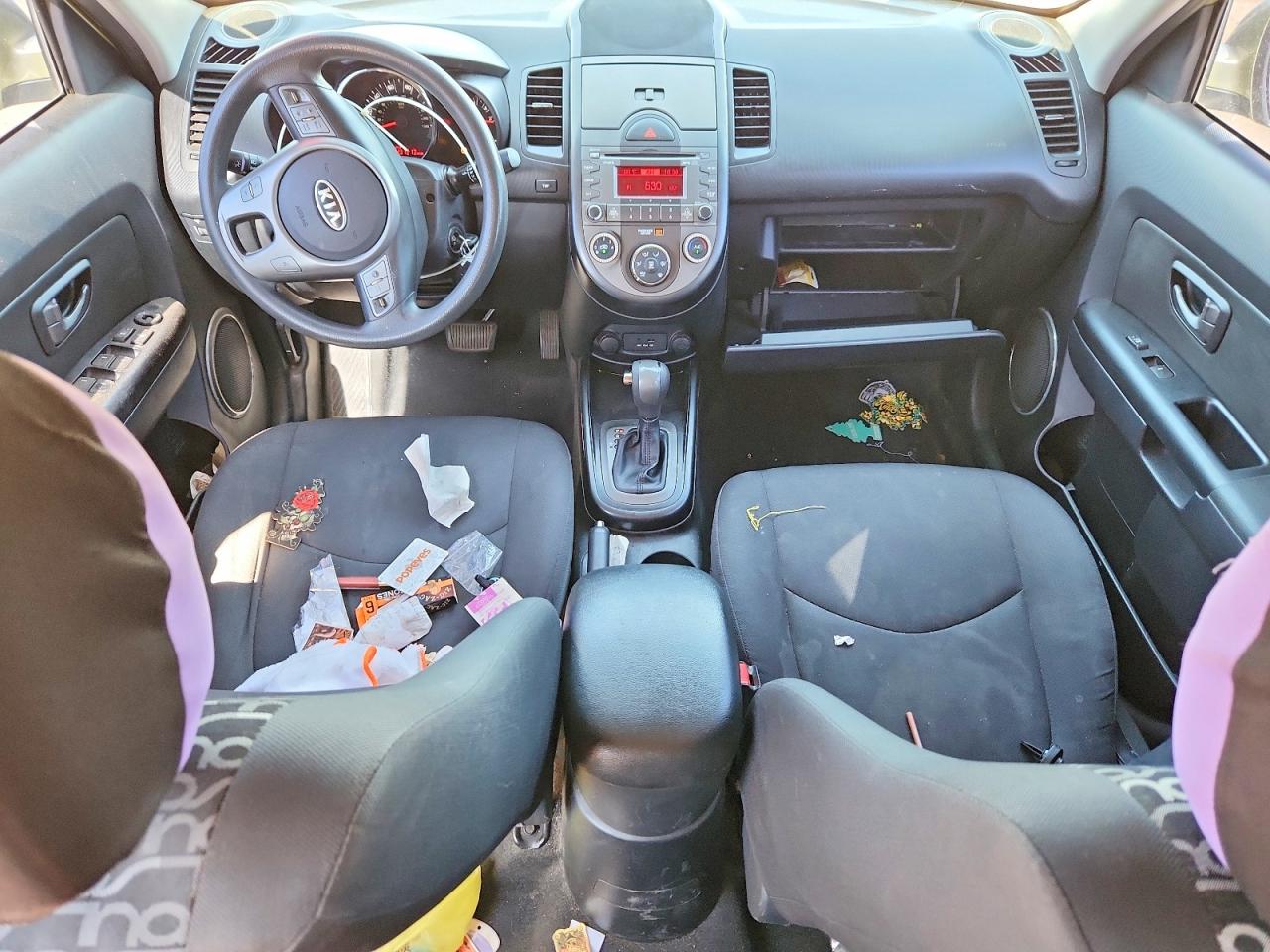 2011 Kia Soul + Зеленый vin: KNDJT2A25B7235138