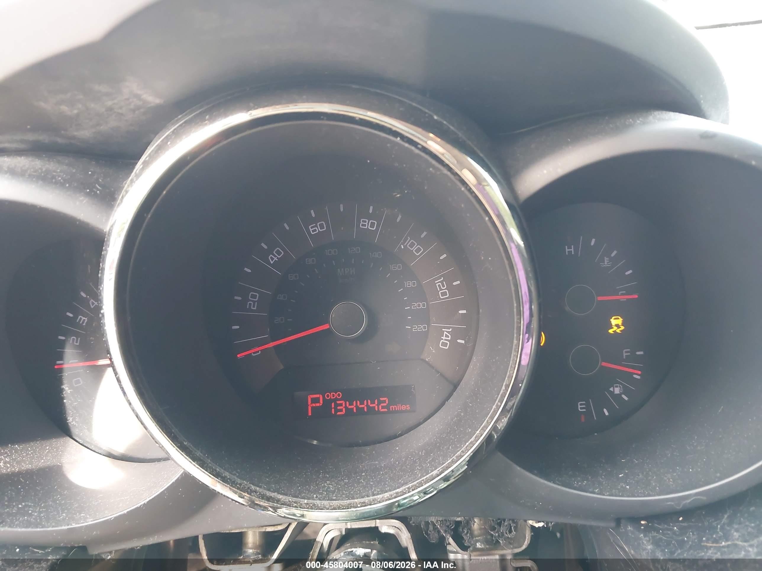 2011 Kia Soul + Серый vin: KNDJT2A25B7251744