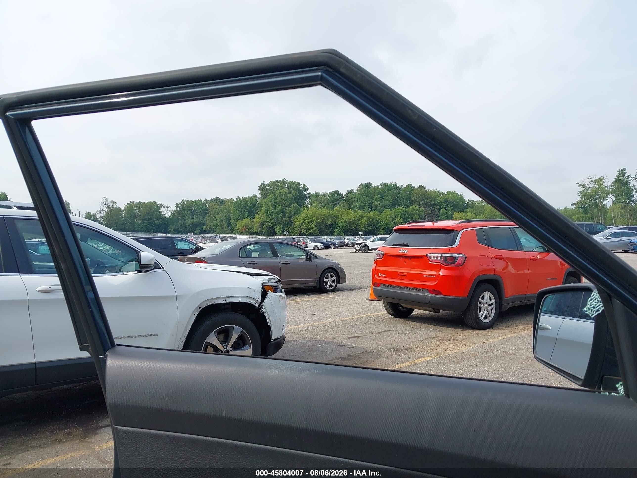 2011 Kia Soul + Серый vin: KNDJT2A25B7251744
