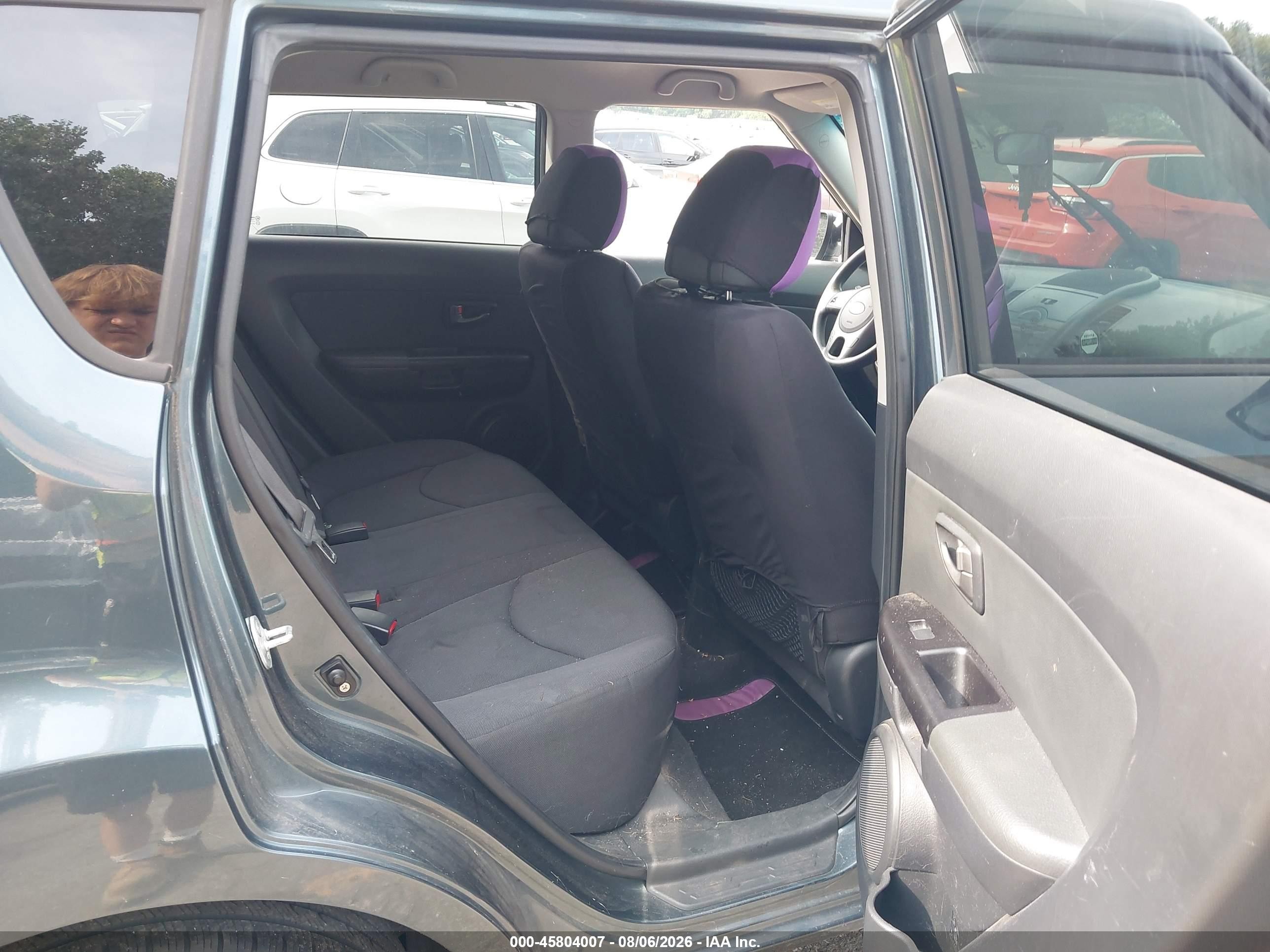 2011 Kia Soul + Серый vin: KNDJT2A25B7251744