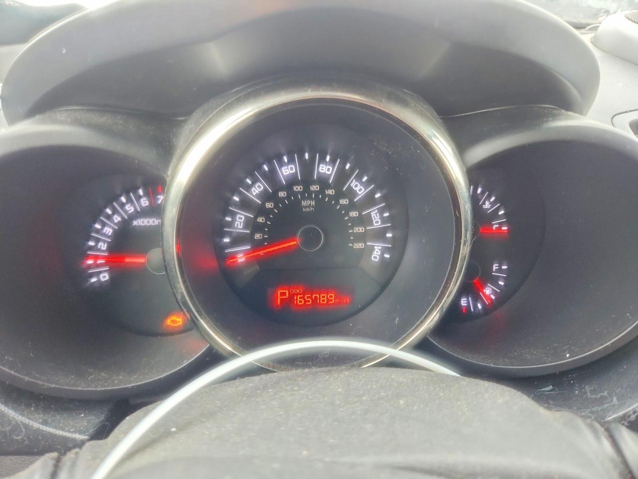 2011 Kia Soul + Gray vin: KNDJT2A25B7720024