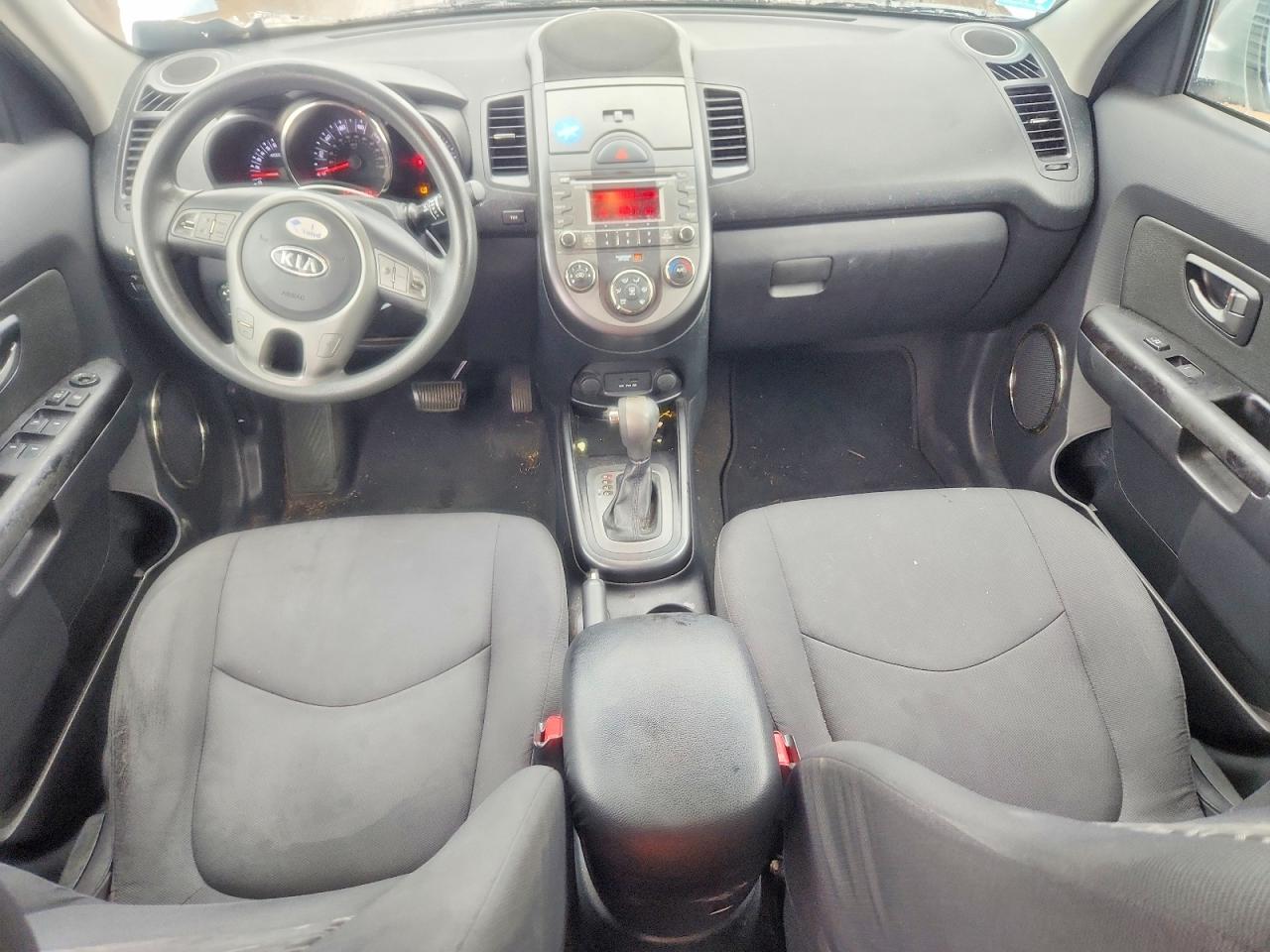 2011 Kia Soul + Gray vin: KNDJT2A25B7720024