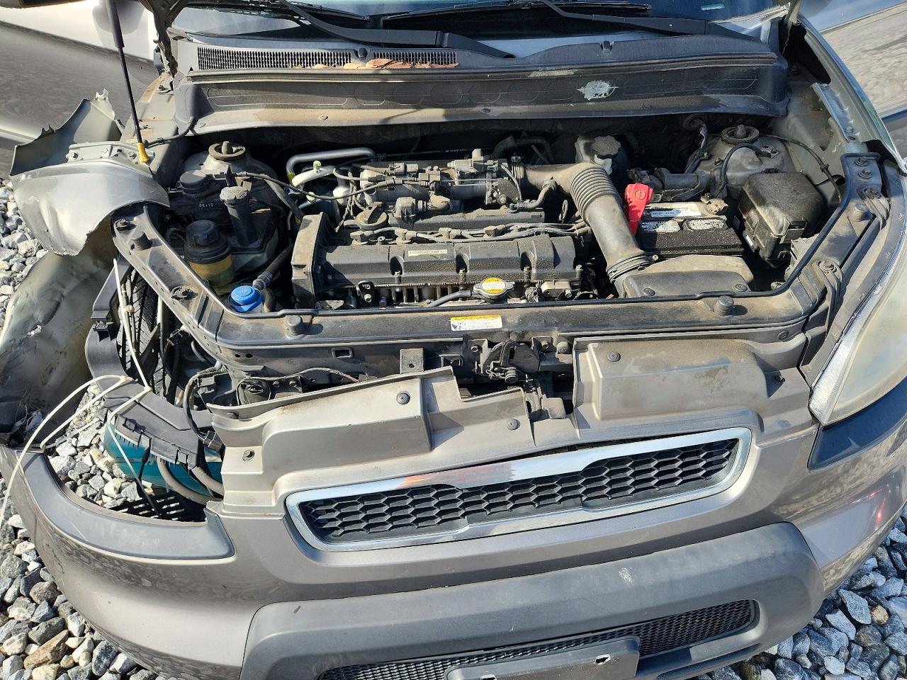 2010 Kia Soul + Gray vin: KNDJT2A26A7149173