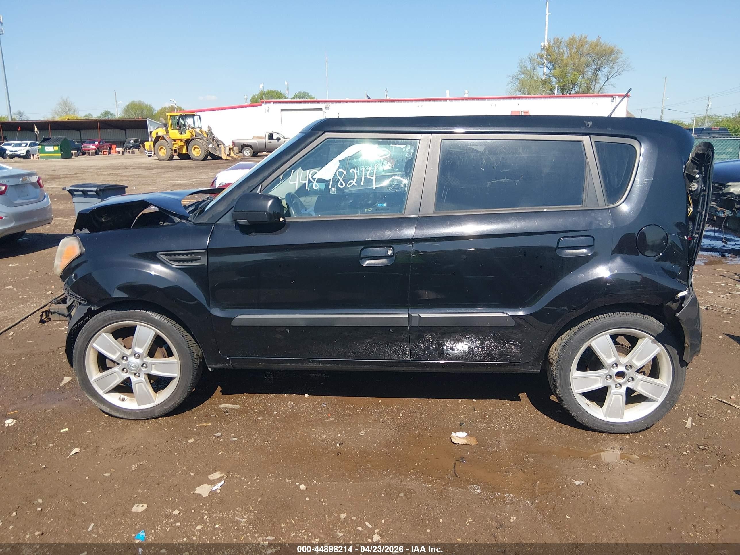 2010 Kia Soul ! Black vin: KNDJT2A26A7182965