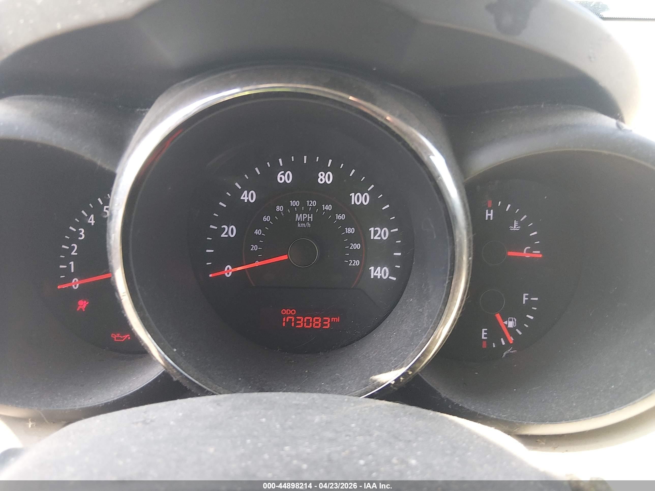 2010 Kia Soul ! Black vin: KNDJT2A26A7182965