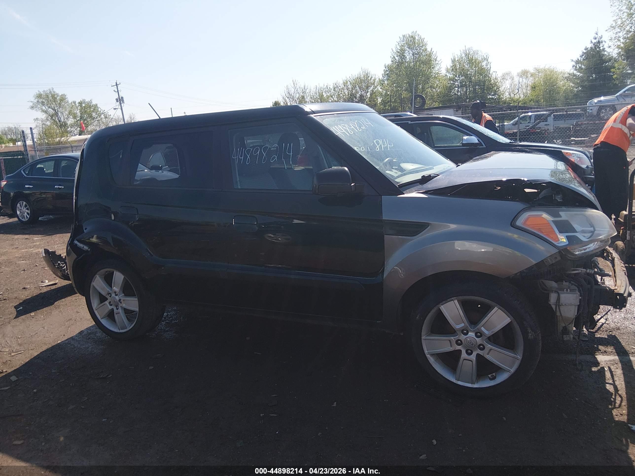 2010 Kia Soul ! Black vin: KNDJT2A26A7182965