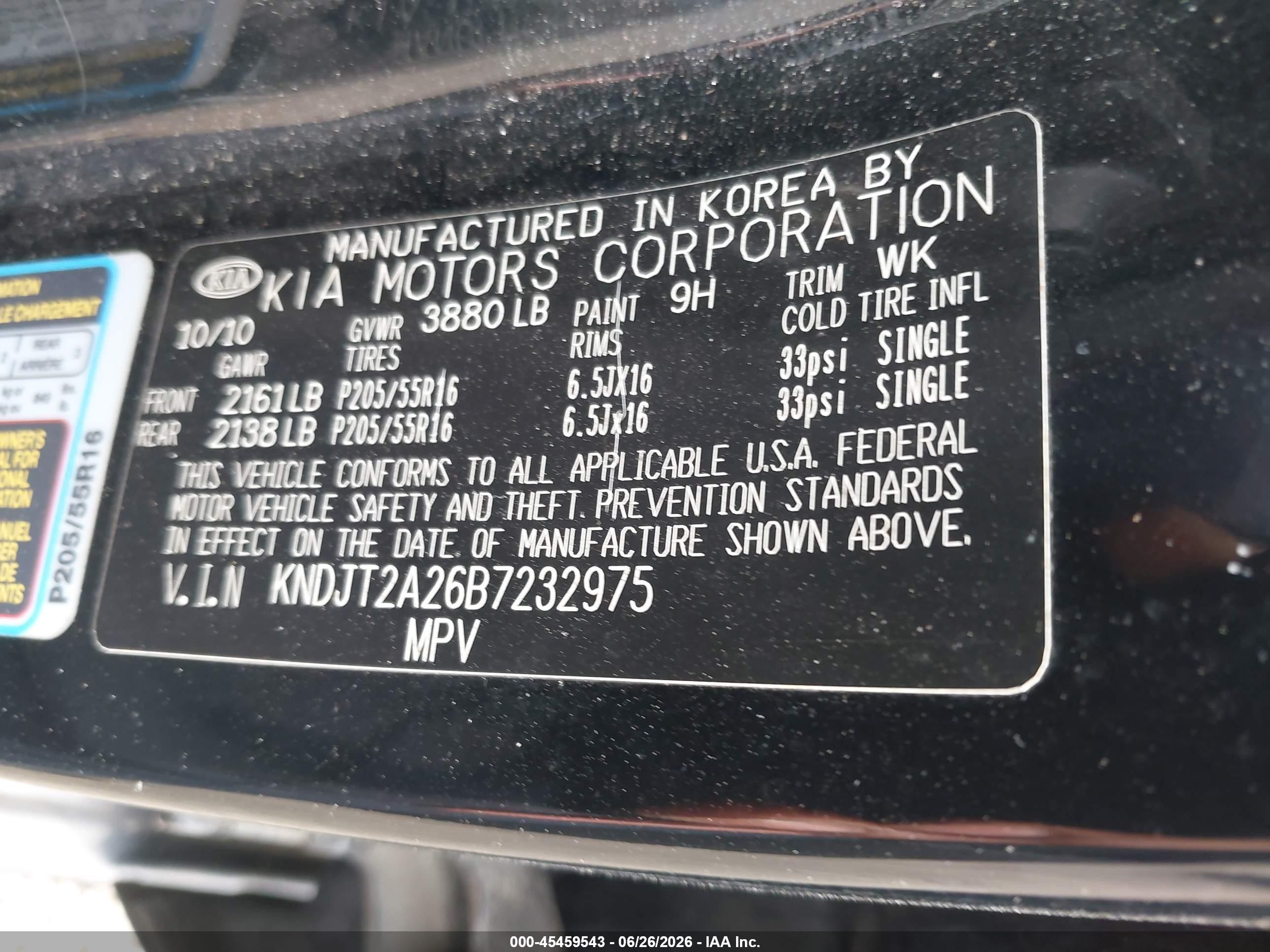 2011 Kia Soul + Black vin: KNDJT2A26B7232975