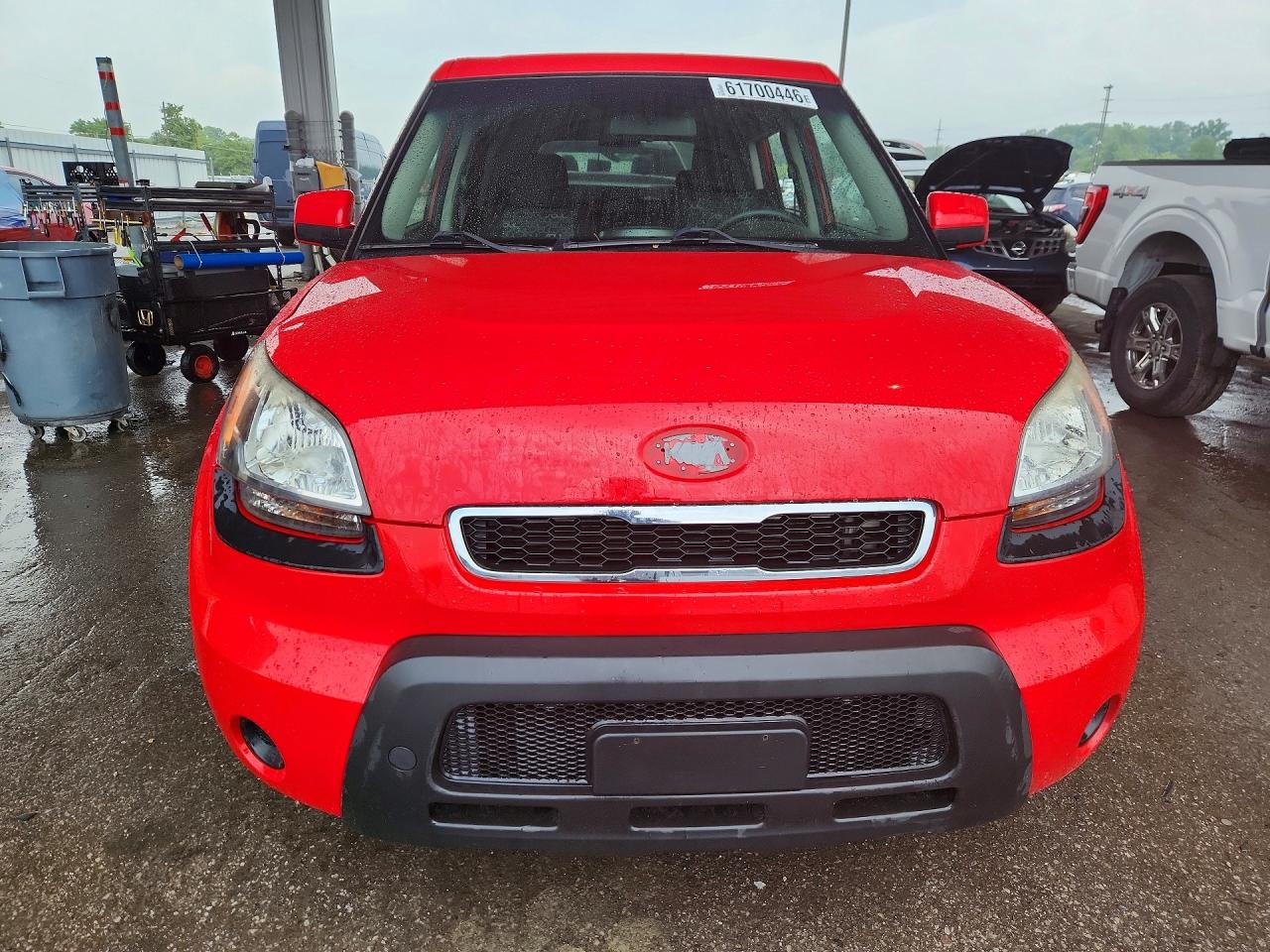 2011 Kia Soul + Красный vin: KNDJT2A26B7319775
