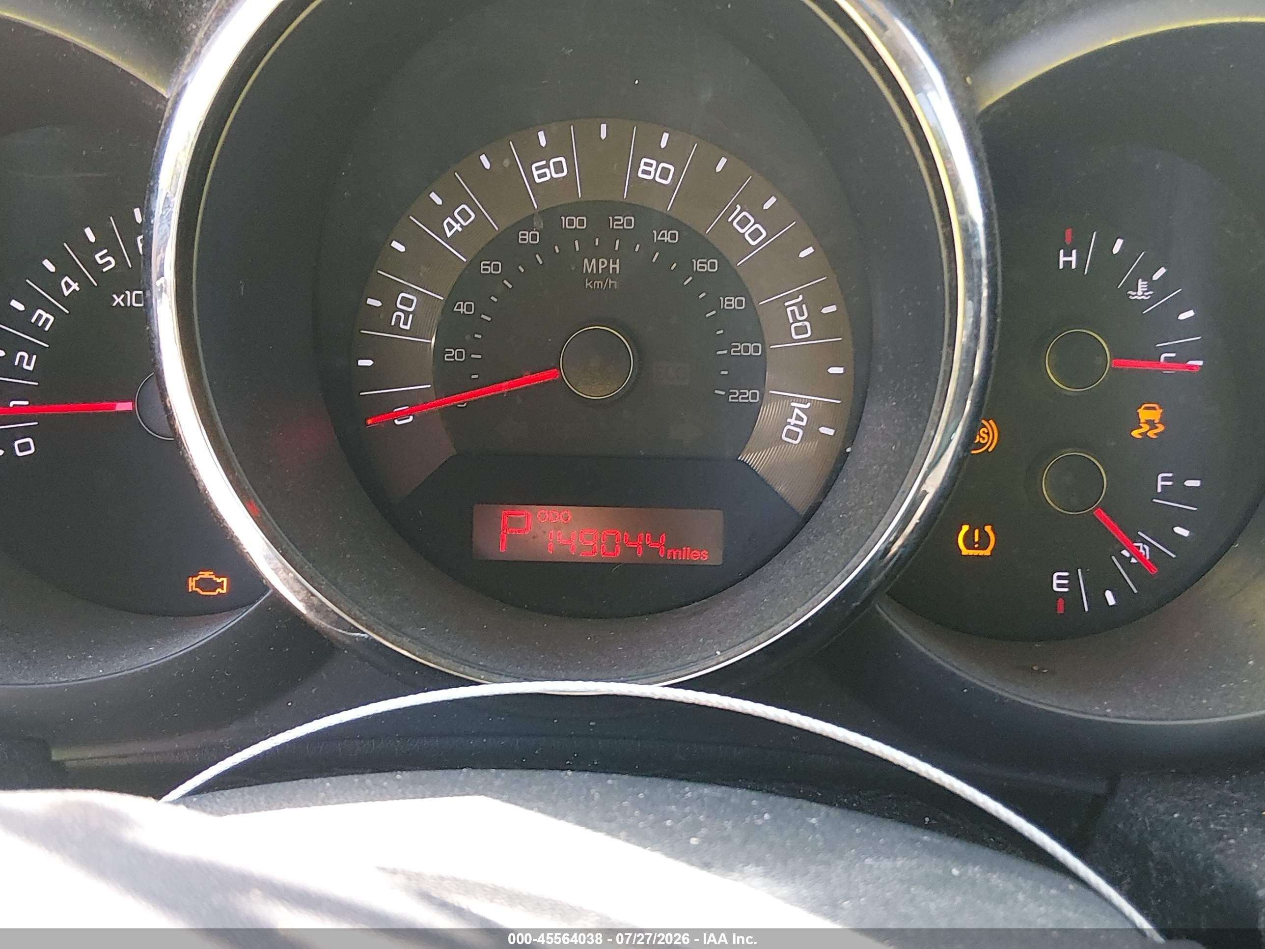 2011 Kia Soul + Orange vin: KNDJT2A27B7303049