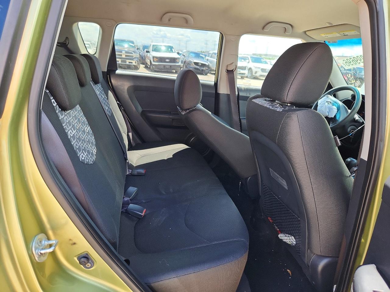 2010 Kia Soul + Зеленый vin: KNDJT2A28A7083063