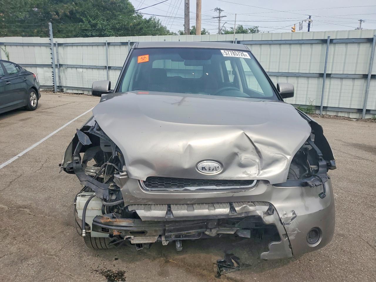 2010 Kia Soul + Серый vin: KNDJT2A28A7108396