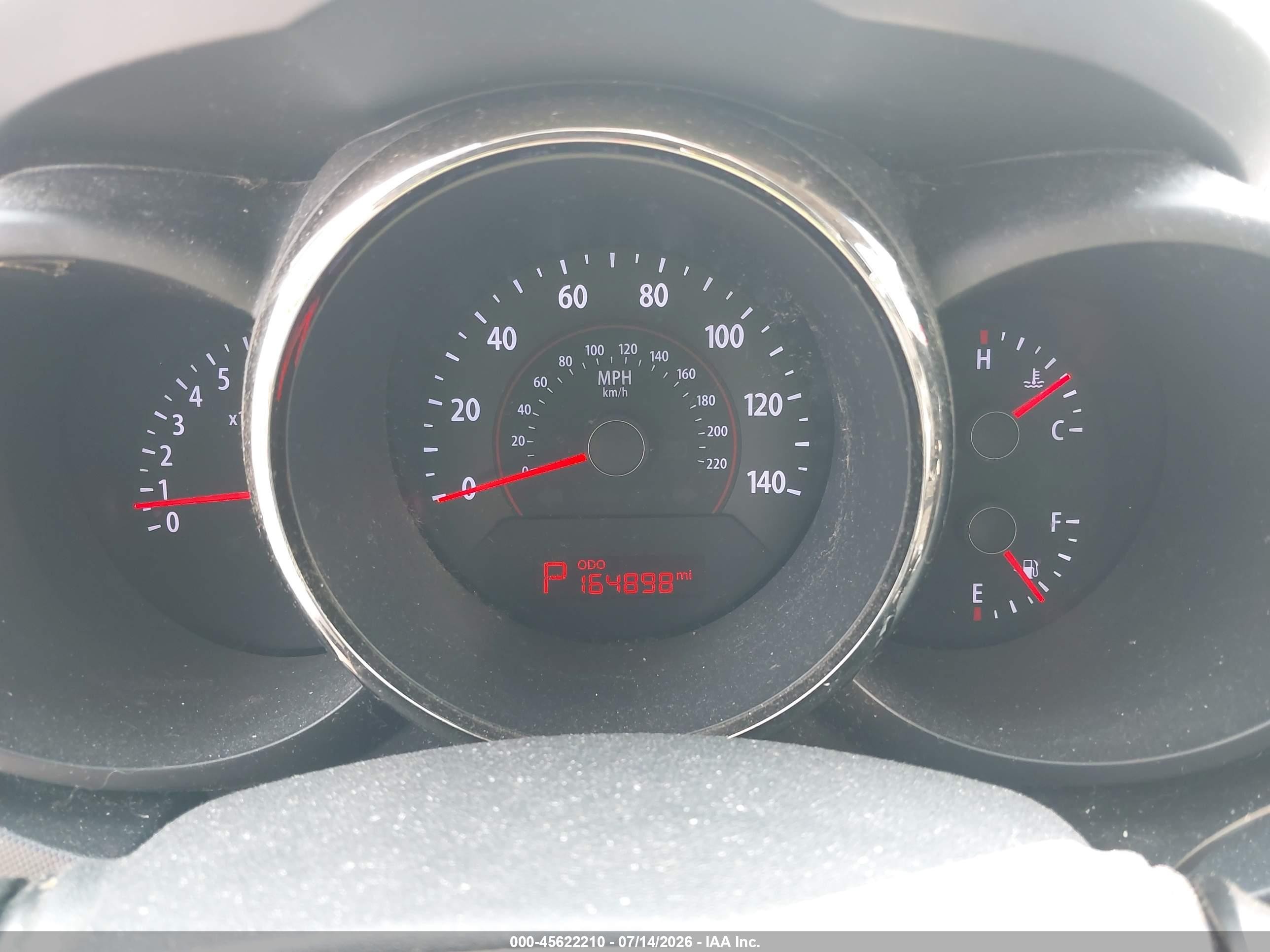 2010 Kia Soul + Orange vin: KNDJT2A28A7108866