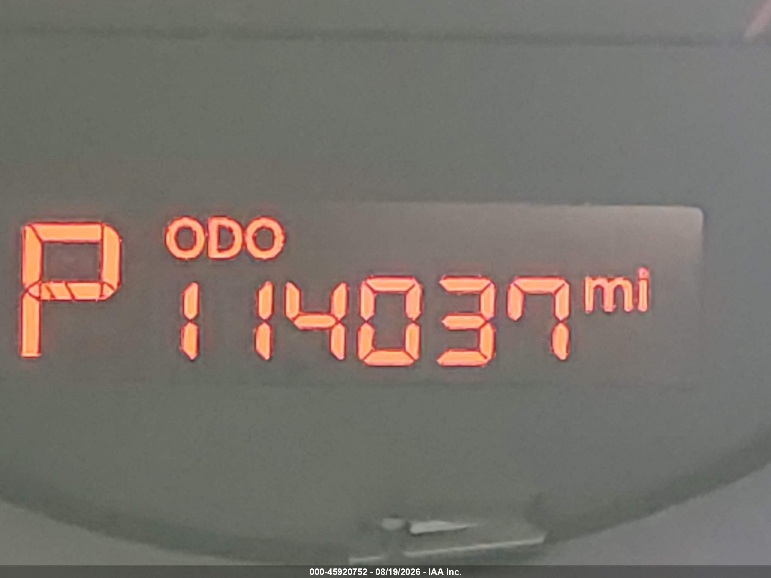 2010 Kia Soul + Red vin: KNDJT2A28A7146159