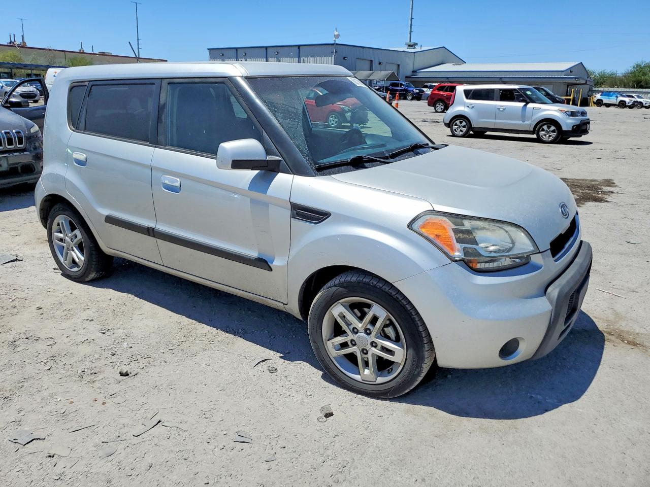 2010 Kia Soul + Silver vin: KNDJT2A28A7151233