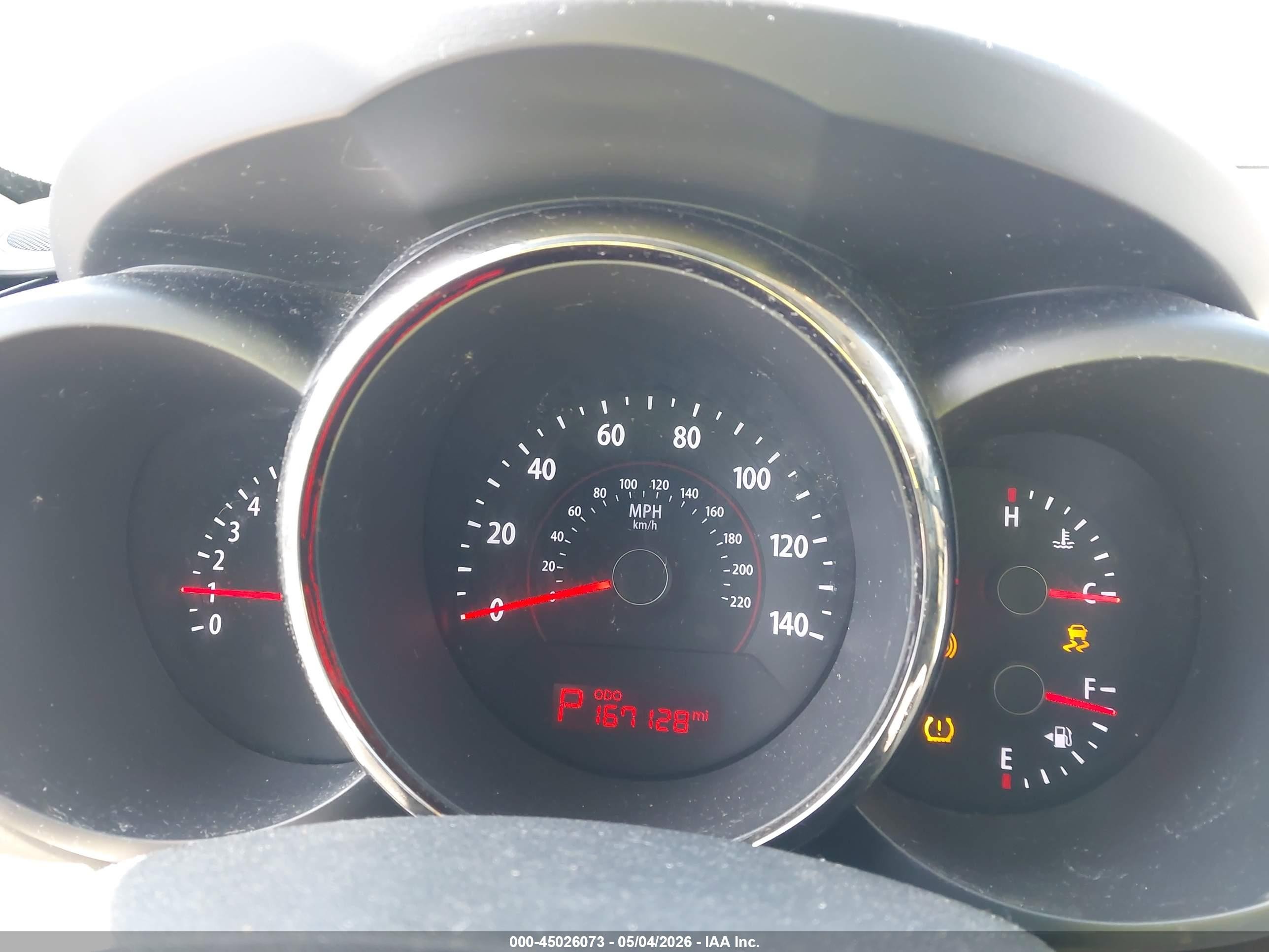 2010 Kia Soul ! Белый vin: KNDJT2A28A7160370