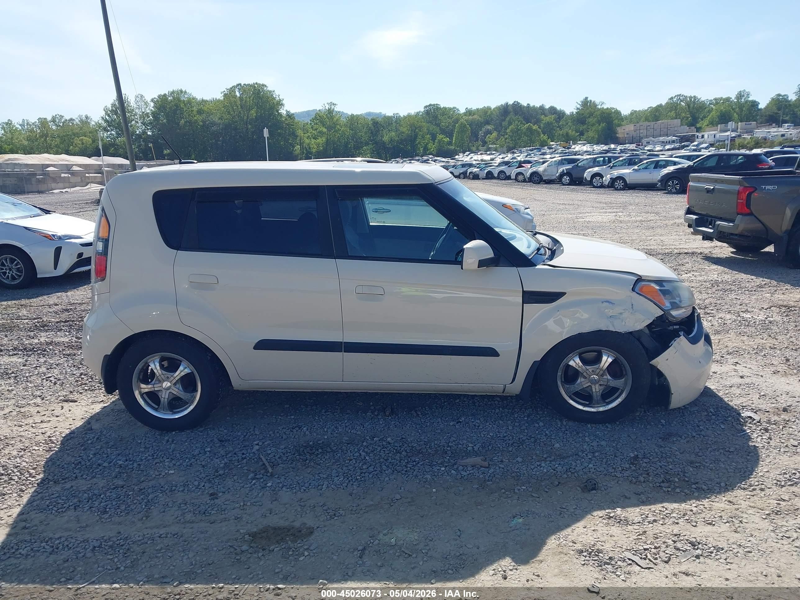 2010 Kia Soul ! Белый vin: KNDJT2A28A7160370