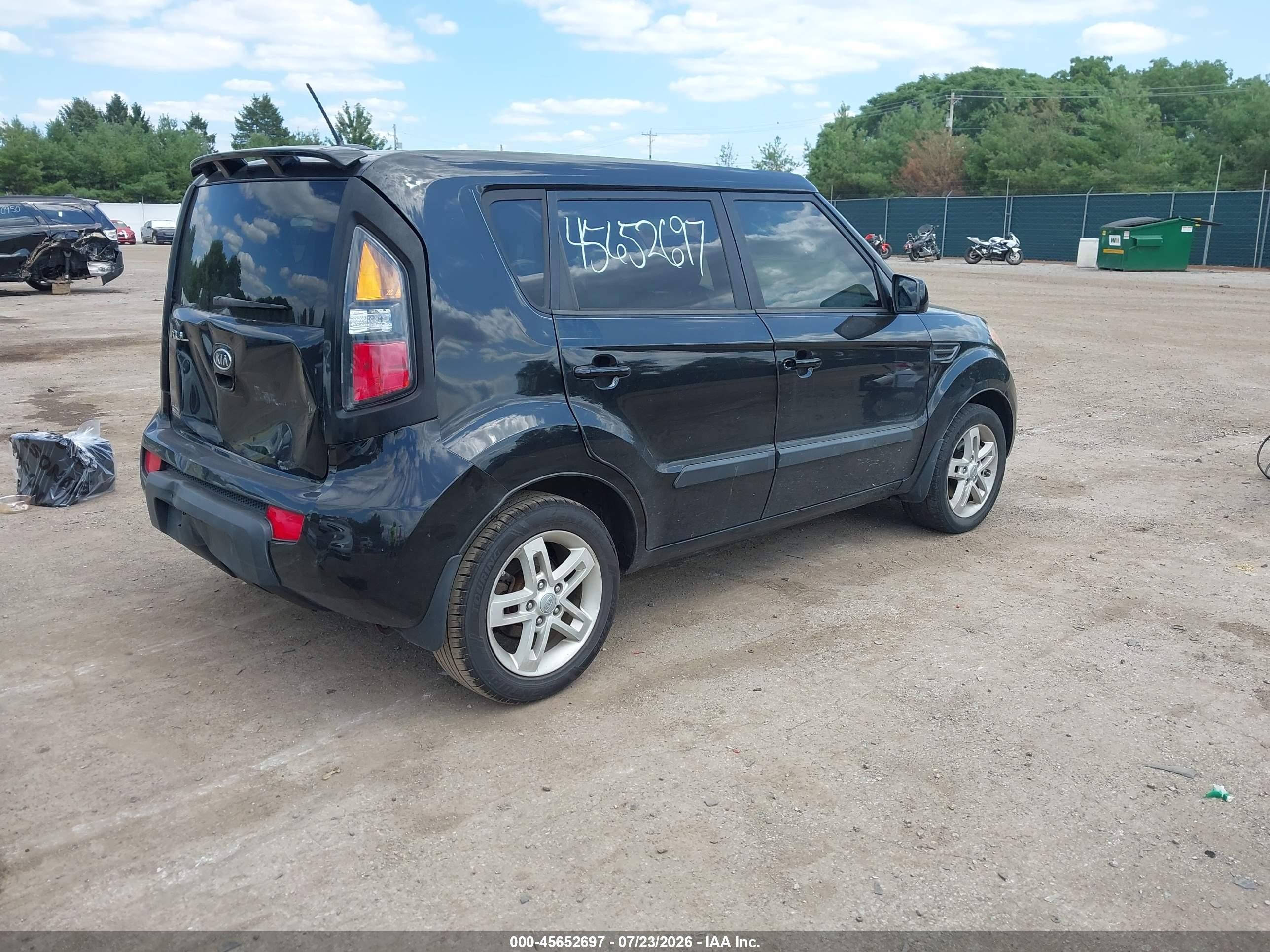 2011 Kia Soul + Черный vin: KNDJT2A28B7195430