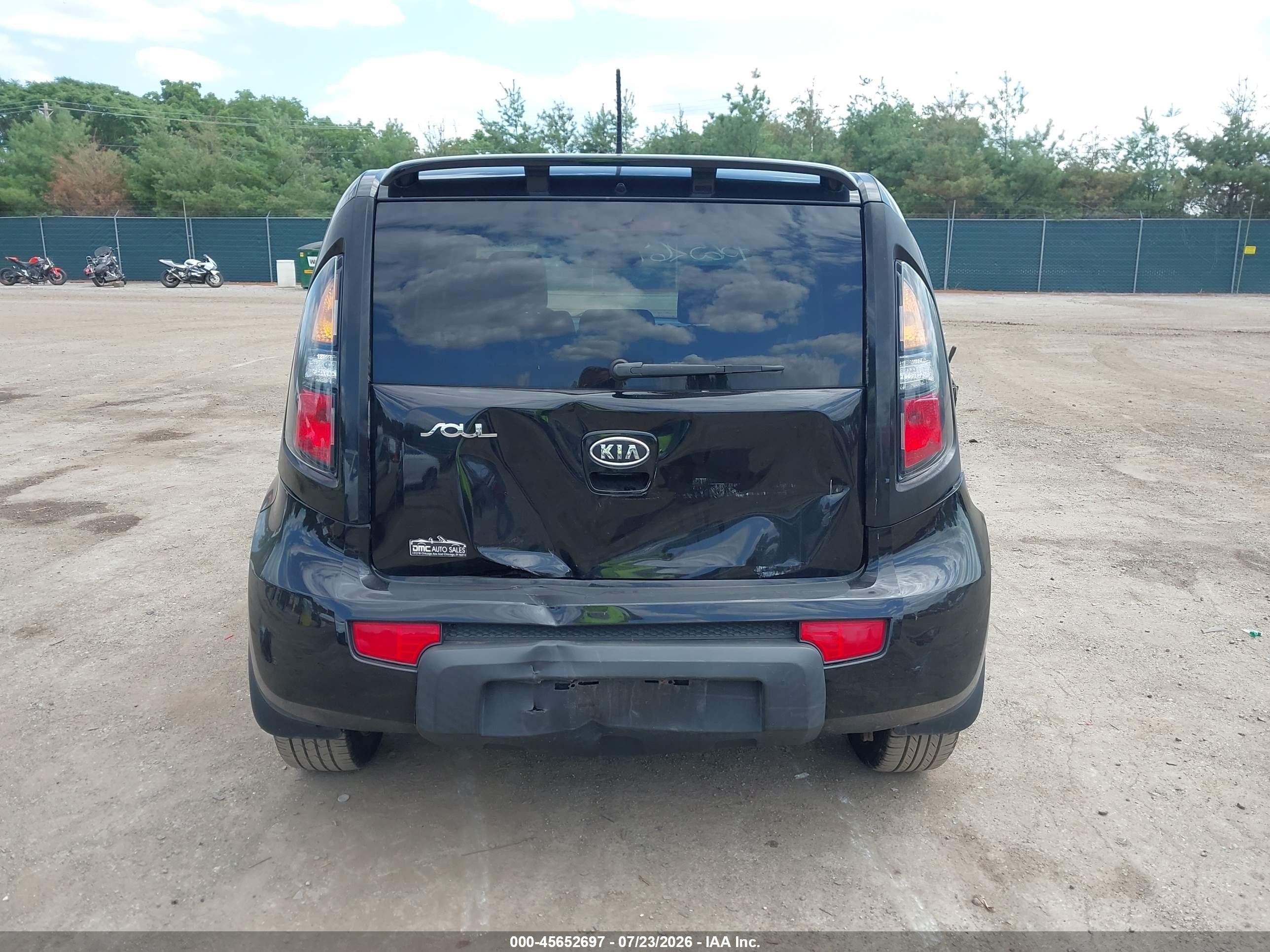 2011 Kia Soul + Черный vin: KNDJT2A28B7195430