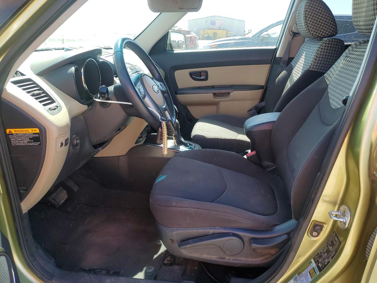 2011 Kia Soul ! Зеленый vin: KNDJT2A28B7201209