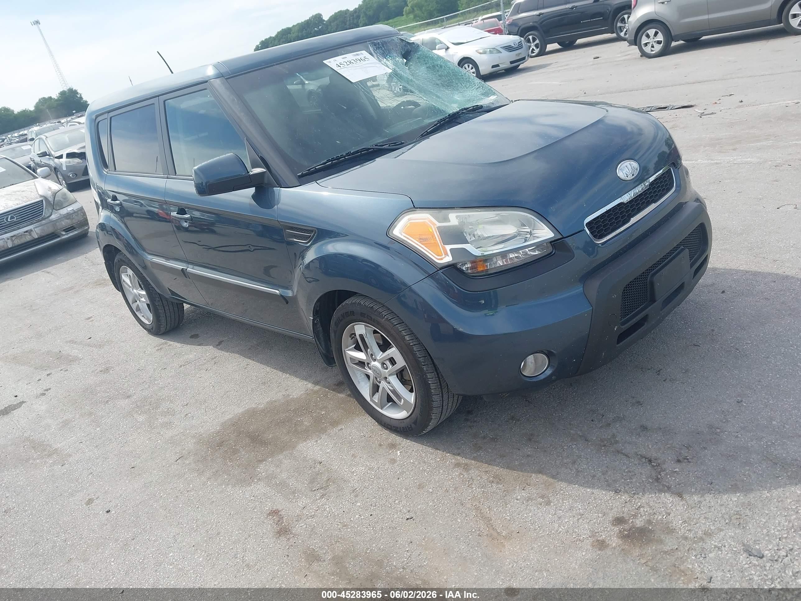 2011 Kia Soul + Синий vin: KNDJT2A28B7203655