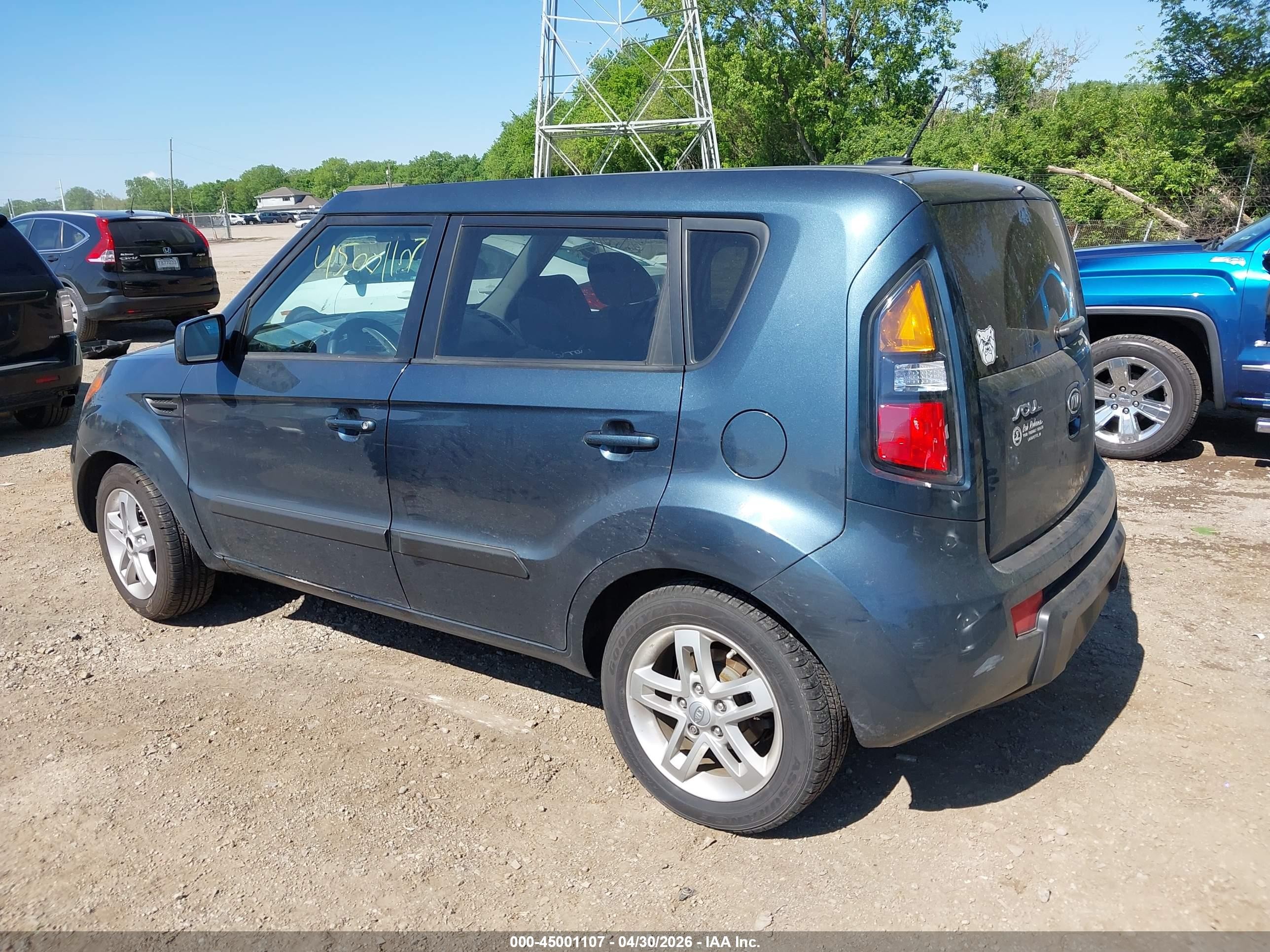 2011 Kia Soul + Teal vin: KNDJT2A28B7259238
