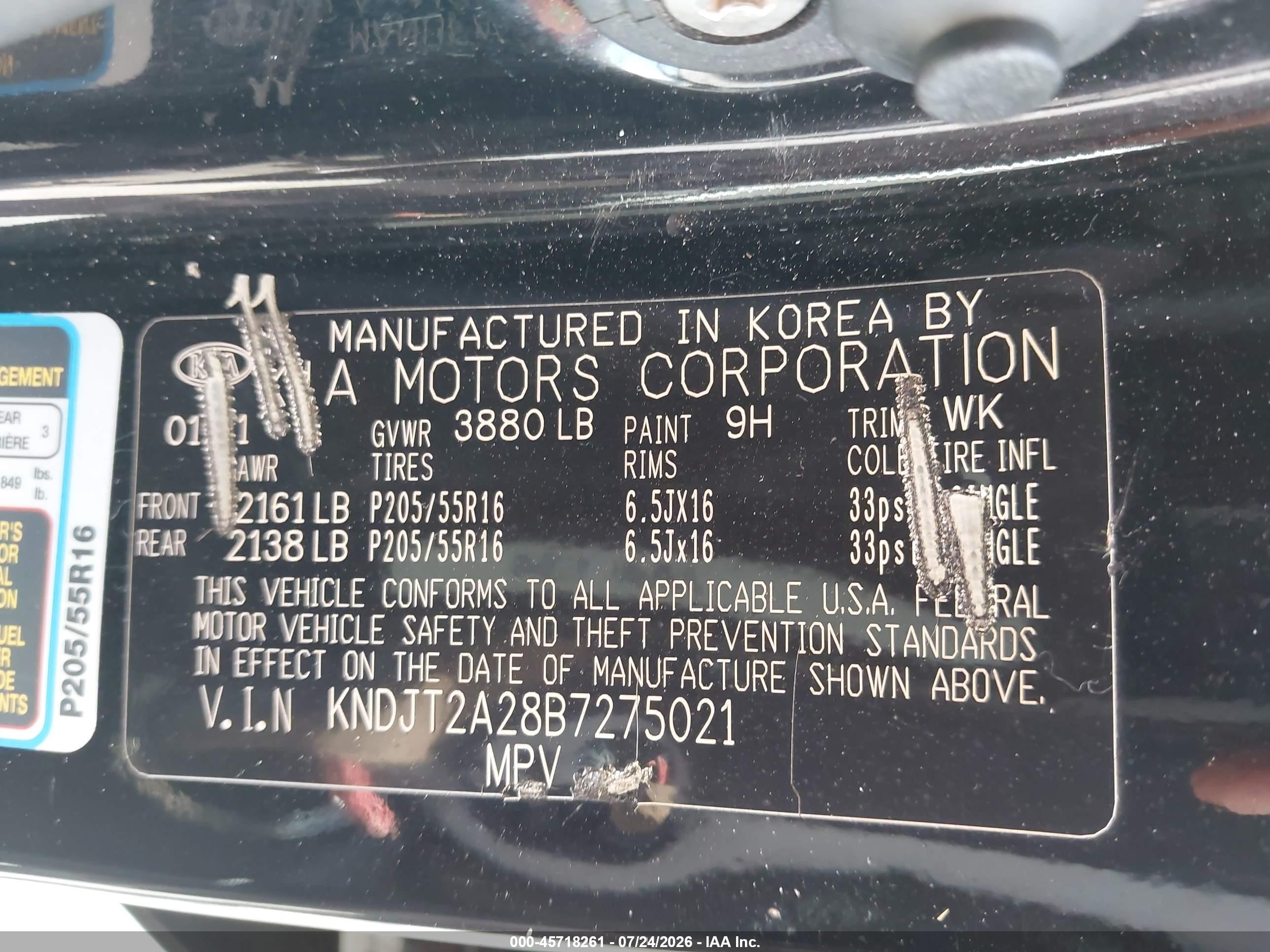 2011 Kia Soul + Black vin: KNDJT2A28B7275021