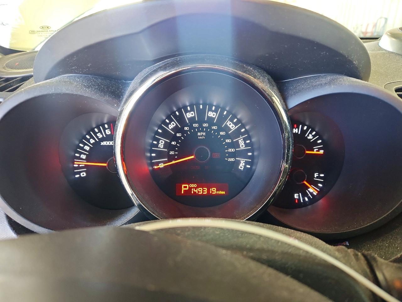 2011 Kia Soul + Green vin: KNDJT2A28B7320815
