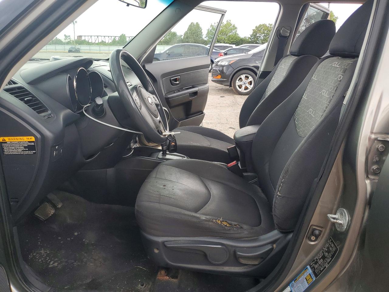 2010 Kia Soul + Gray vin: KNDJT2A29A7118659