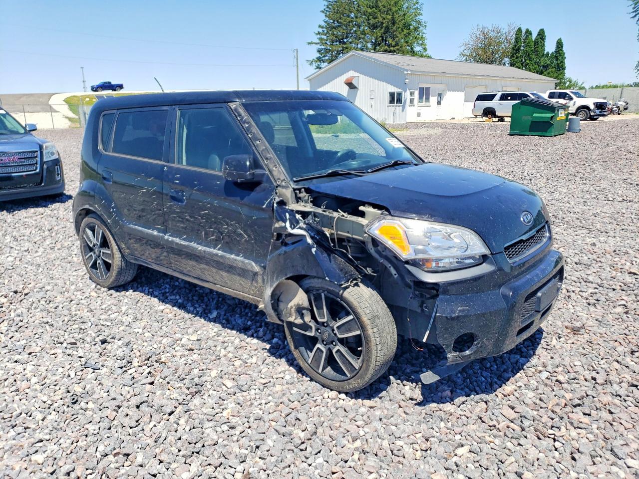 2010 Kia Soul + Black vin: KNDJT2A29A7125367