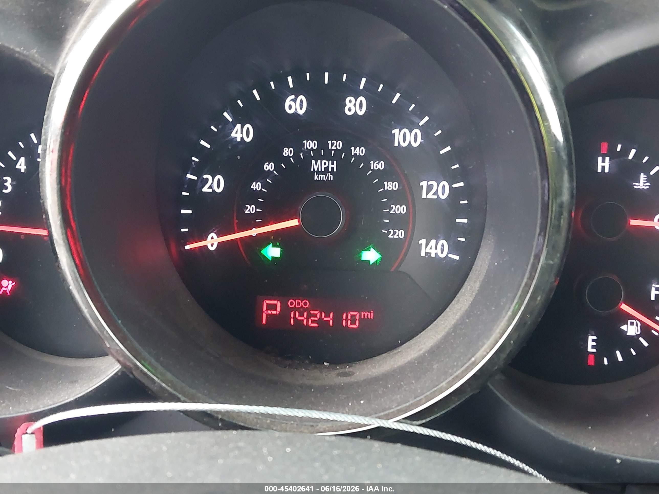 2010 Kia Soul + Gray vin: KNDJT2A29A7125966