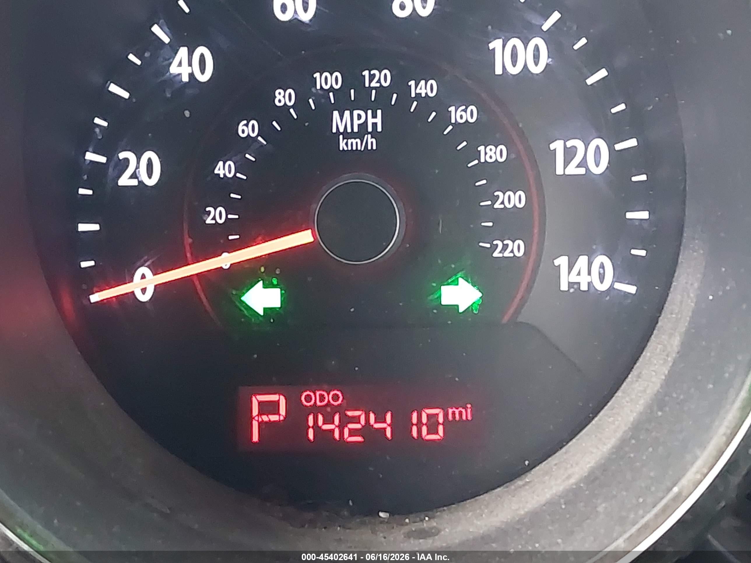 2010 Kia Soul + Gray vin: KNDJT2A29A7125966
