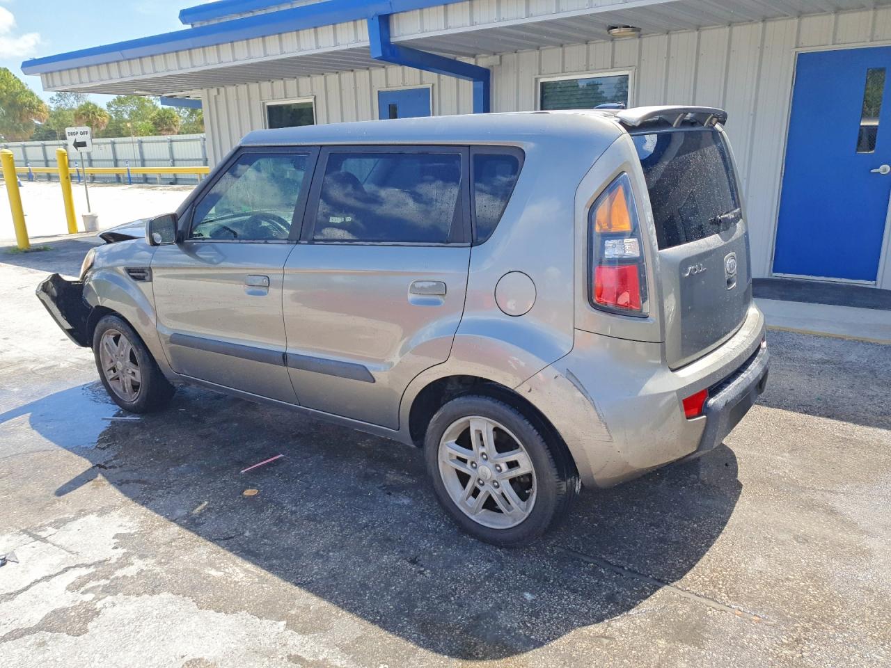 2010 Kia Soul + Gray vin: KNDJT2A29A7163732