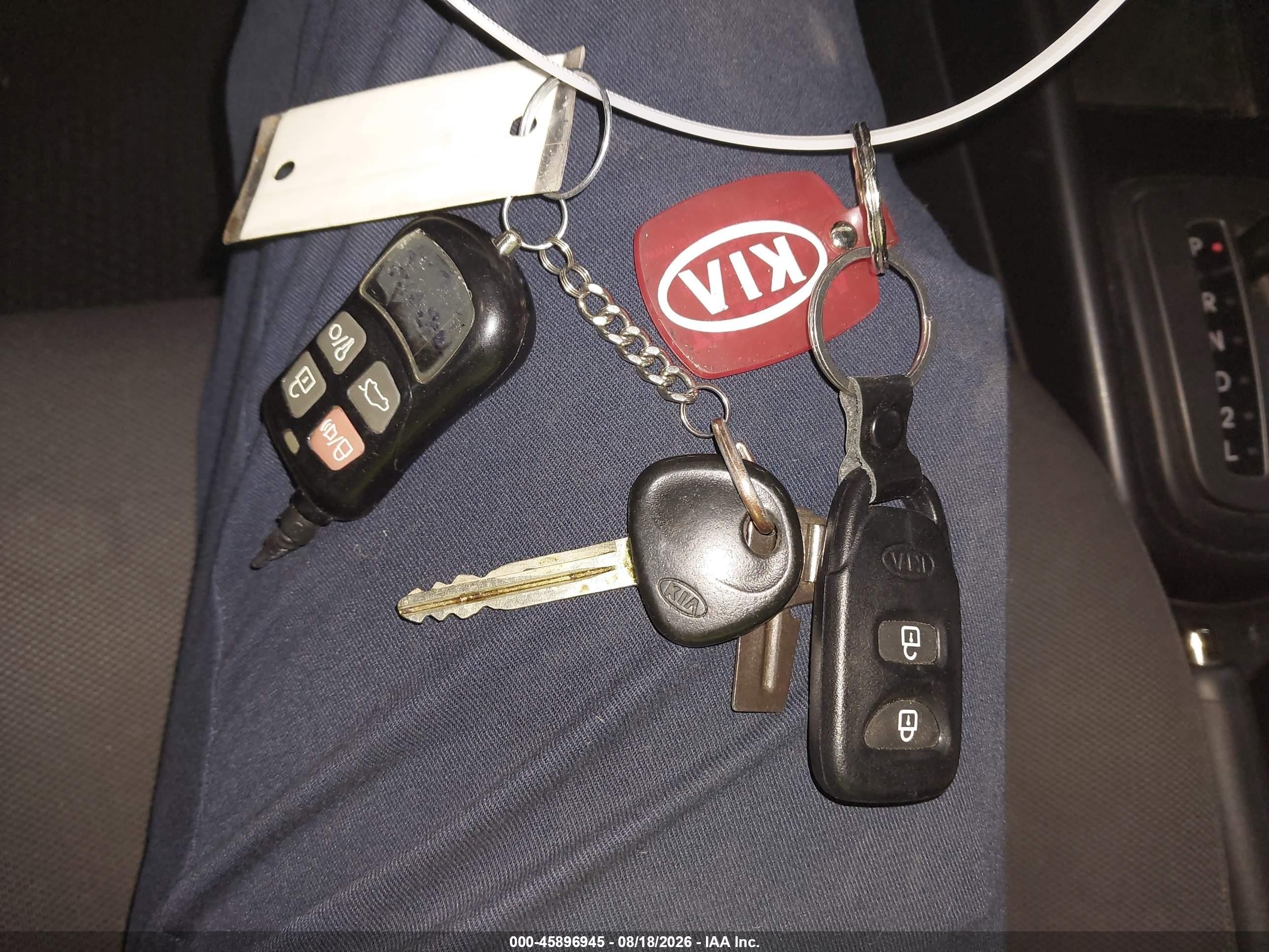 2010 Kia Soul + Красный vin: KNDJT2A29A7180577