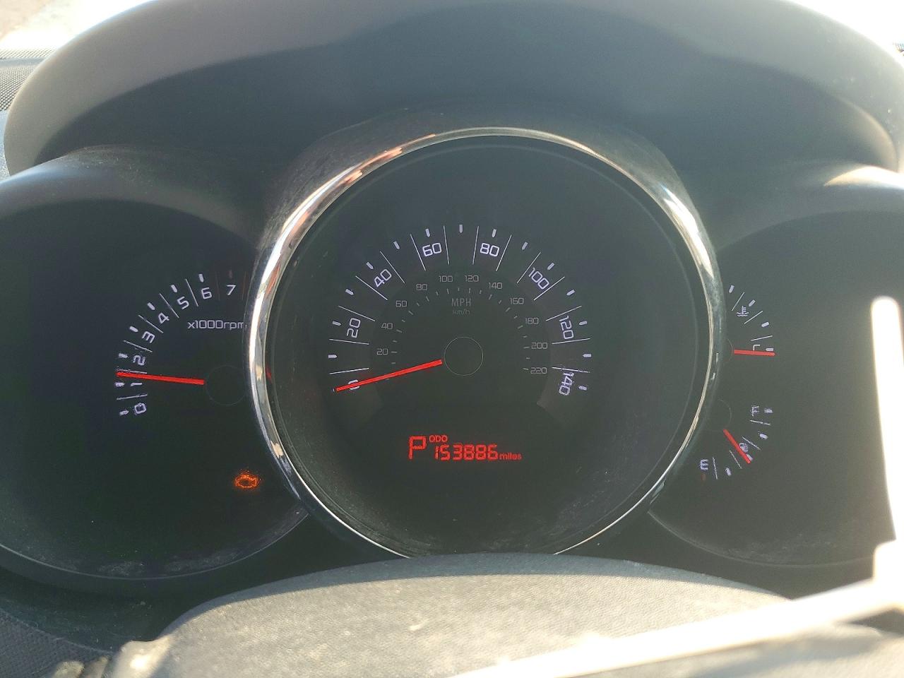 2011 Kia Soul + Orange vin: KNDJT2A29B7216558
