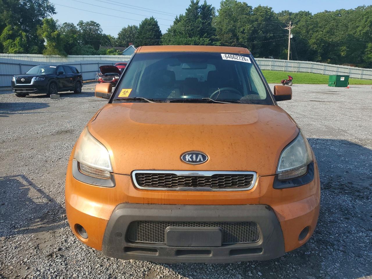 2011 Kia Soul + Orange vin: KNDJT2A29B7216558