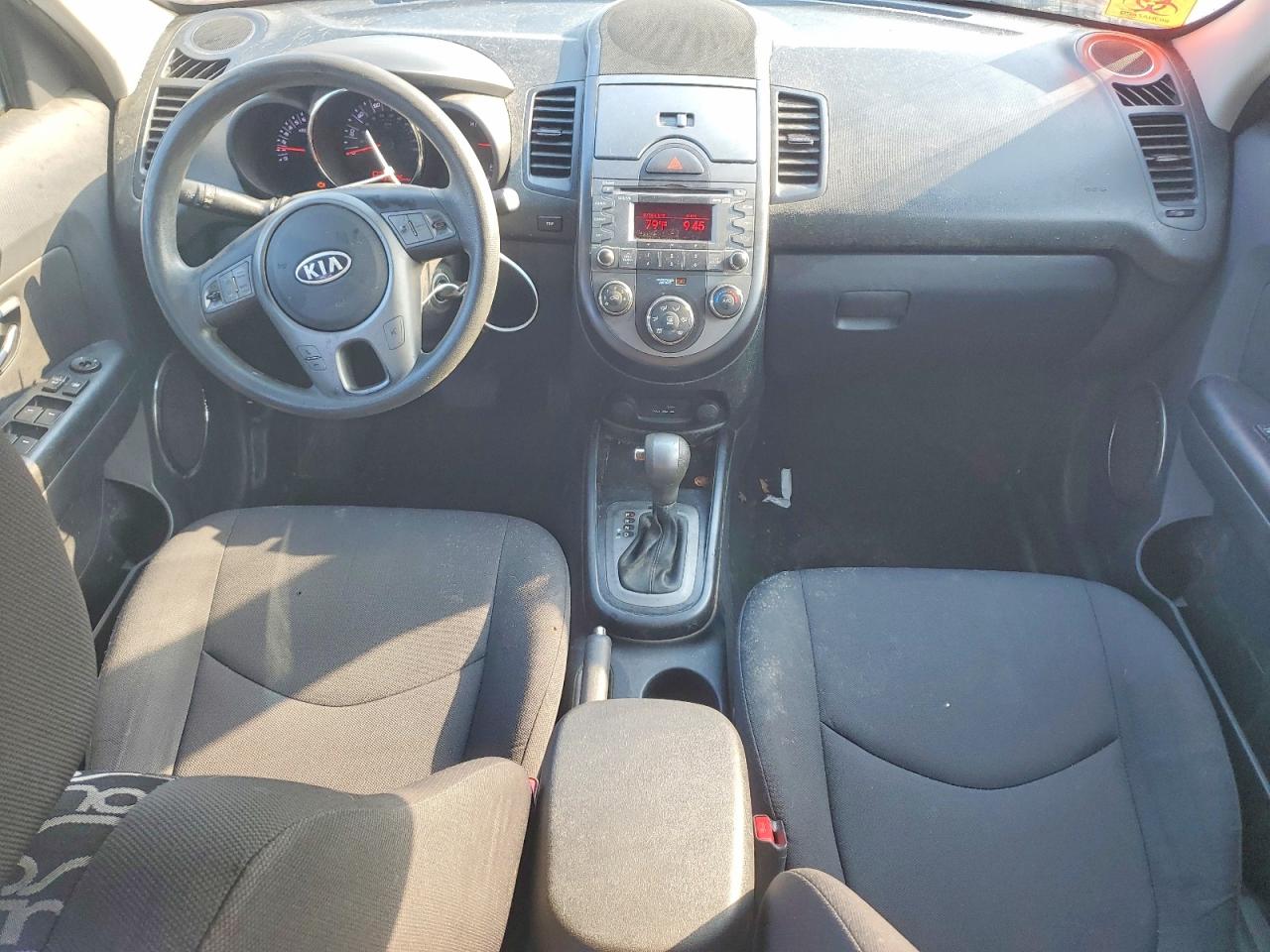 2011 Kia Soul + Orange vin: KNDJT2A29B7216558