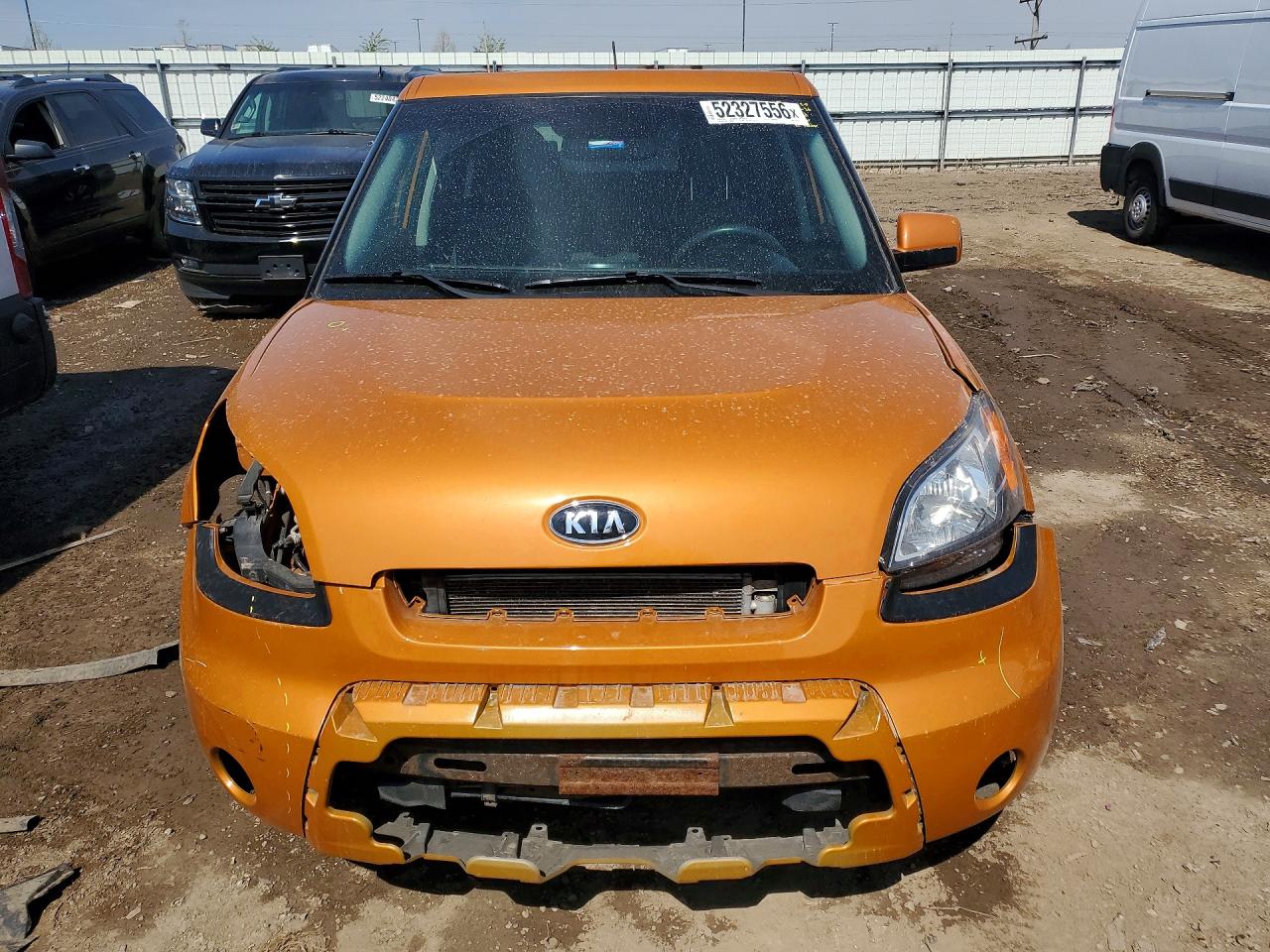 2011 Kia Soul + Orange vin: KNDJT2A29B7226796