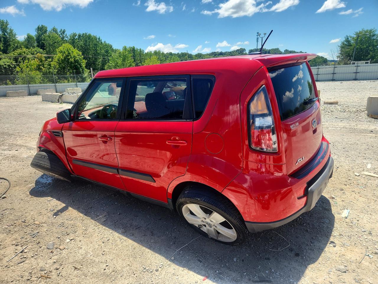 2011 Kia Soul Sport Red vin: KNDJT2A29B7228984